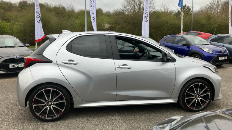 Toyota Yaris 1.5 Hybrid GR Sport 5dr CVT Hybrid Hatchback